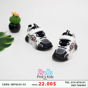 ស្បែកជើងប៉ាតតា A2