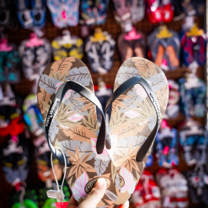 ស្បែកជើងDiscount31