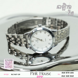 នាឡិកាW8