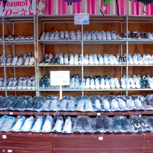 ស្បែកជើងDiscount6