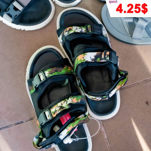 ស្បែកជើងDiscount3
